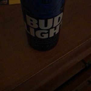 Meet your Posher, Lauro